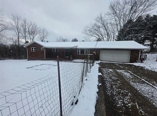 429 Paris Colliers Rd, Burgettstown, PA 15021