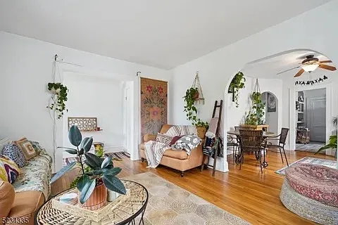2 bed, 1100 sqft, $2,850 — Photo 4