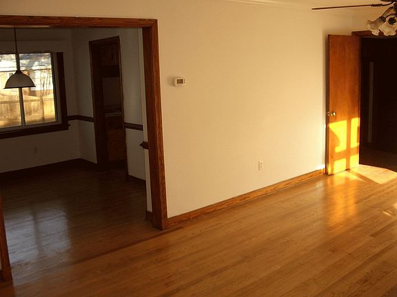 Living room to Dining Room