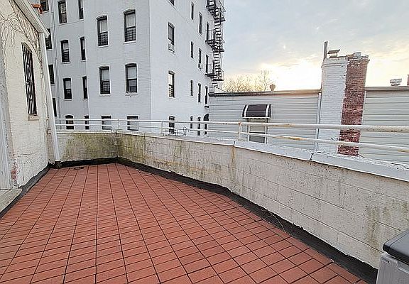 5th image of 9712 3rd Ave #B2