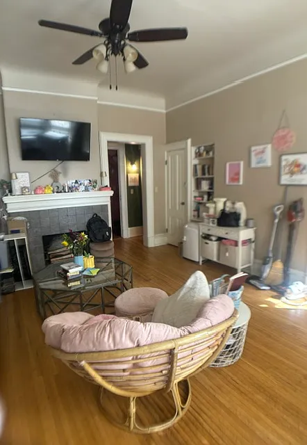 1 bed, $1,325 — Photo 3