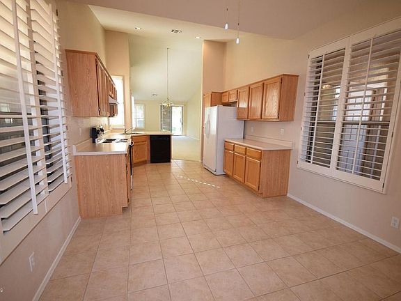 5th image of 23812 S Vacation Way