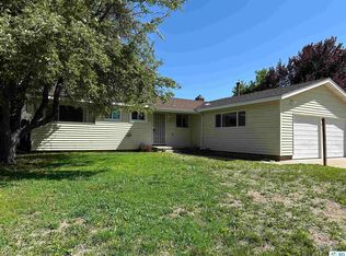 527 Lakewood Way, Susanville, CA