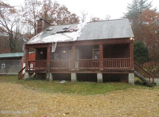 201 Olneys Rd, Petersburgh, NY 12138