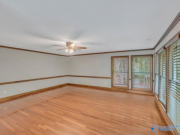 5th image of 1412 Tunsel Rd SW