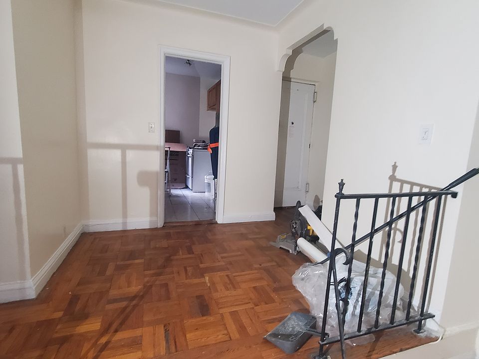 1st image of 39 Ocean Ave #2E