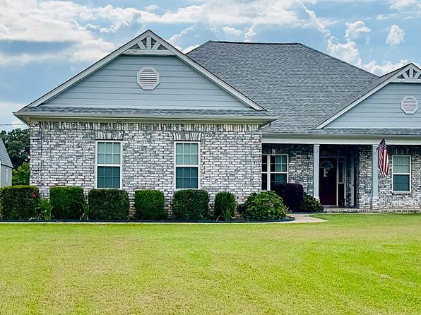 561 Sharon Rd