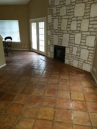 8560 Echo Creek Lane — Photo 1