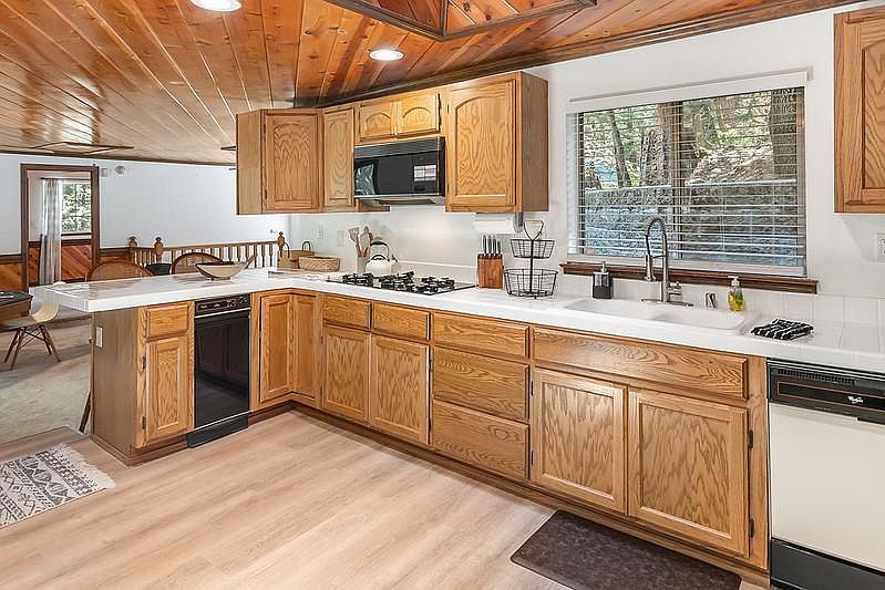 27026 Highway 189, Blue Jay, CA 92317 Zillow