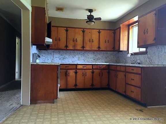 5th image of 10350 Walbridge St