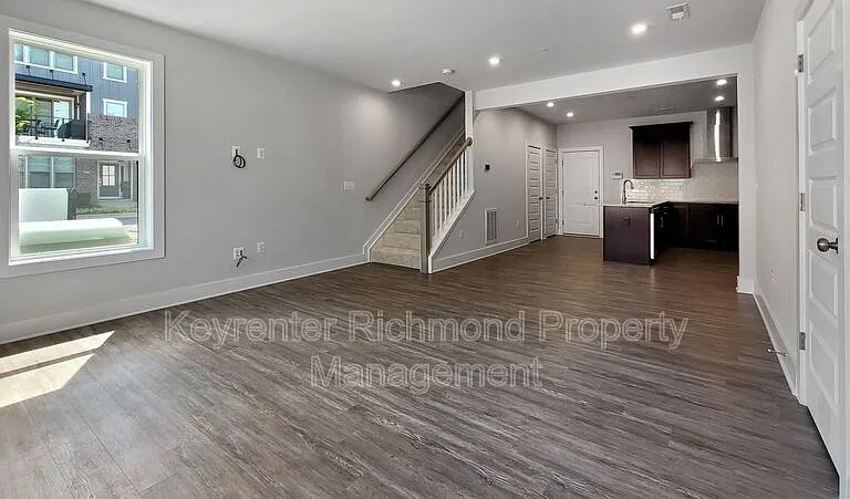 109 Old Charles St #A — Photo 3