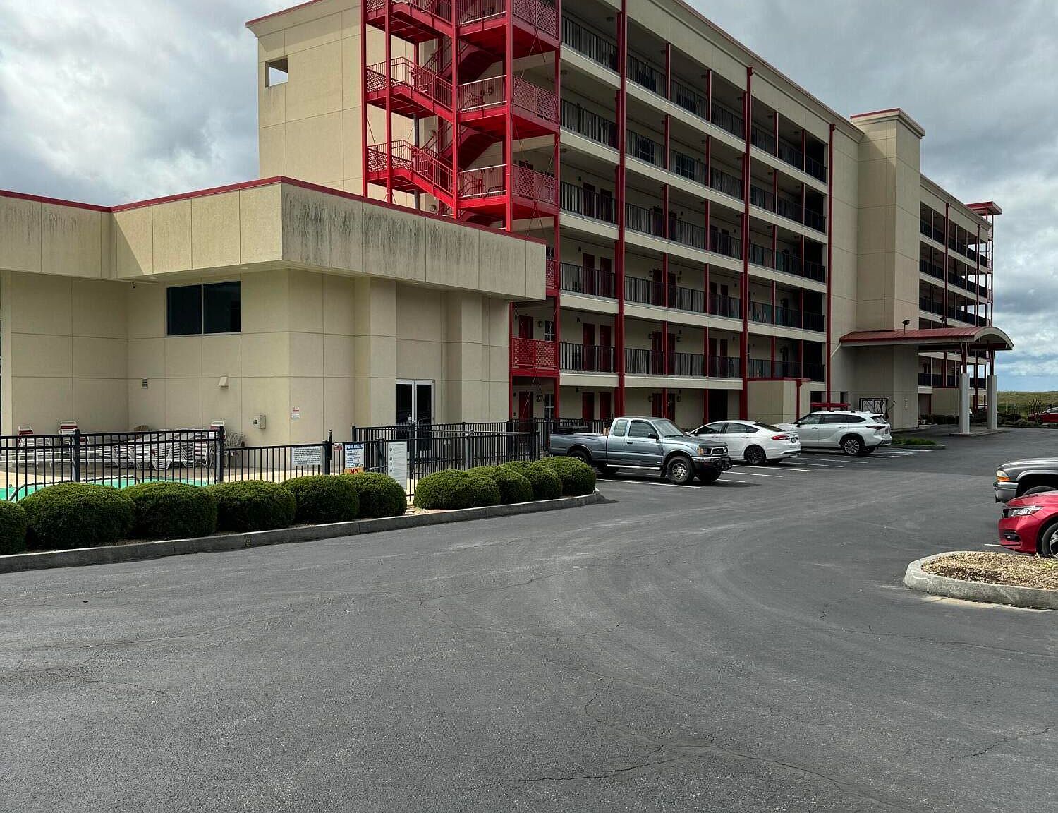 210 Raceday Center Dr UNIT 1605, Bristol, TN 37620 Zillow