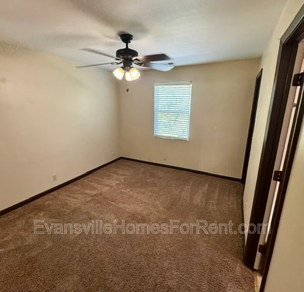 1618 Speaker Rd — Photo 5