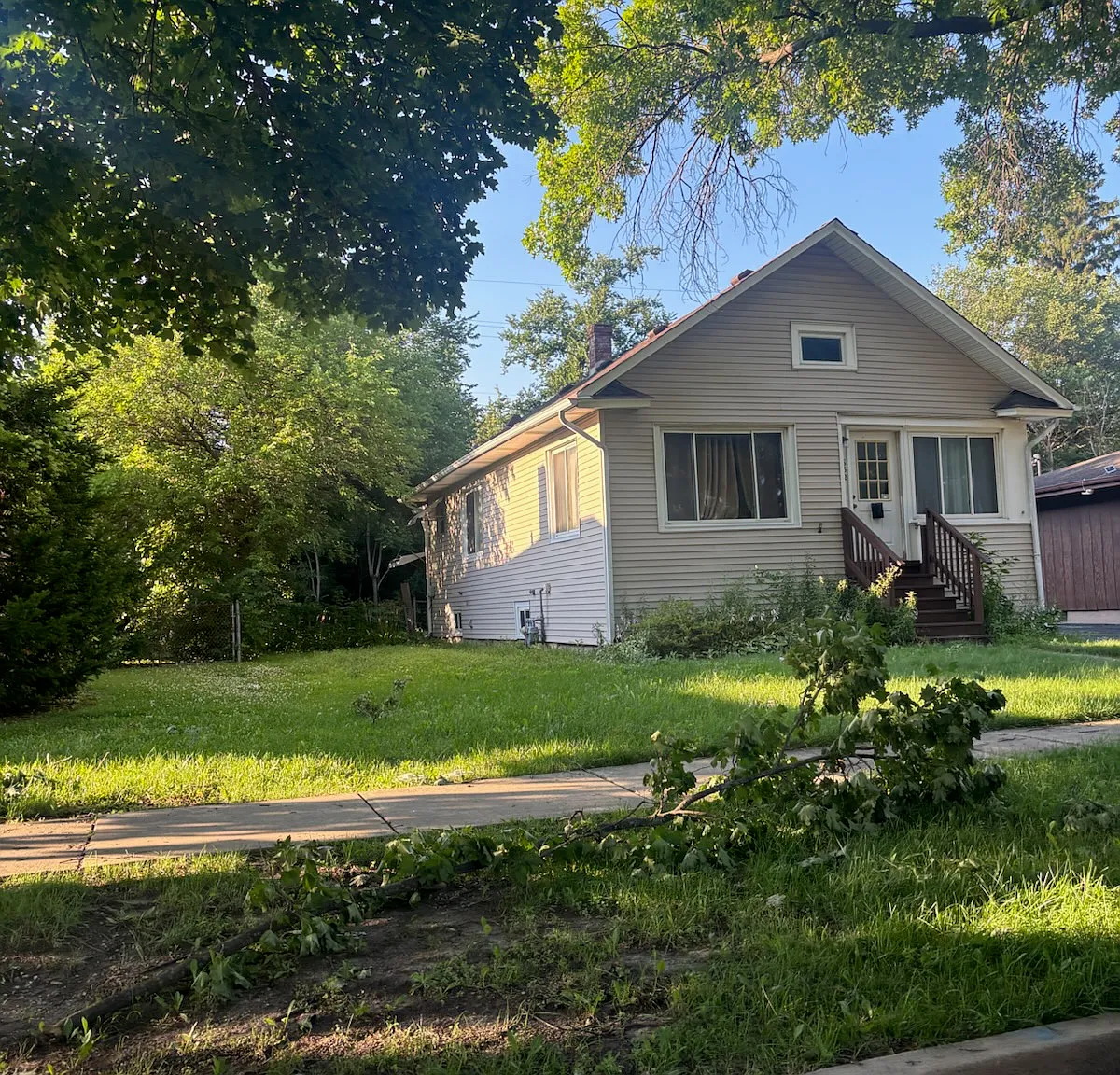 2 bed, 907 sqft, $2,300 — Photo 2