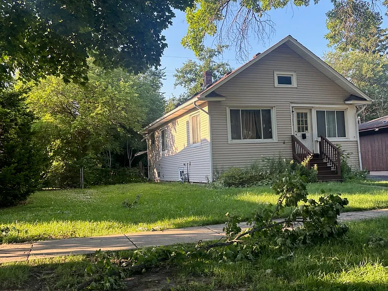 632 E Park Blvd — Photo 3