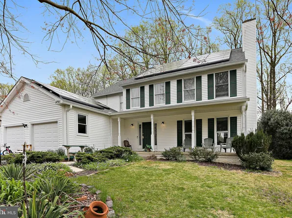 14301 Pleasant View Dr, Bowie, MD 20720