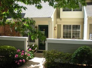 322 Greenbriar Dr #7-2002, Union, NJ 07083