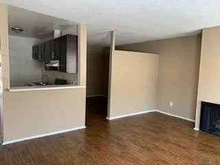 15511 Parthenia St #209 — Photo 14