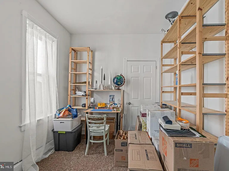 4637 Melrose St — Photo 25
