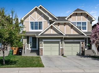 32 Cranston Gate SE, Calgary, AB T3M0W8