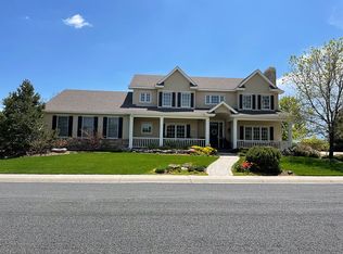 1208 Hawk Ridge Rd, Lafayette, CO 80026