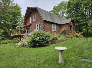 401 Crane Mountain Rd, Townshend, VT 05353