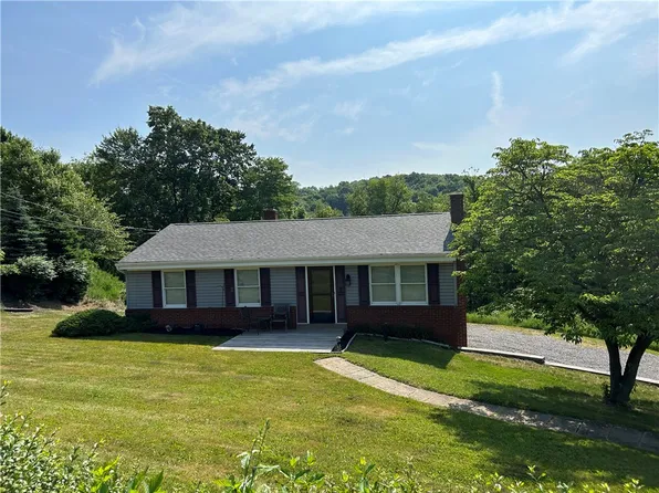 172 Warren Rd, Warrendale, PA 15086