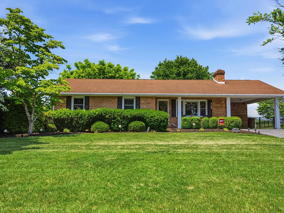1st image of 225 Gibson Dr