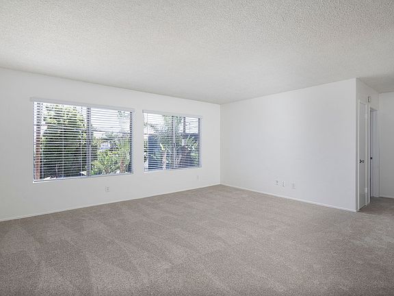 3rd image of 4219 Georgia St #5