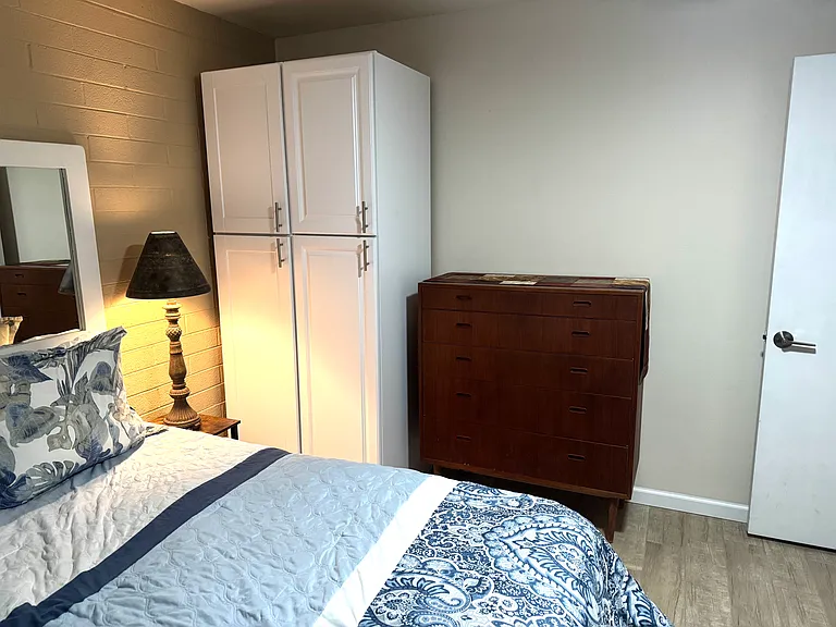 10345 W Andover Ave — Photo 21