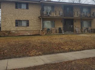 4114 W Howard Ave, Milwaukee, WI 53221