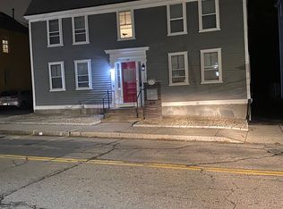 48 Market St, Warren, RI 02885