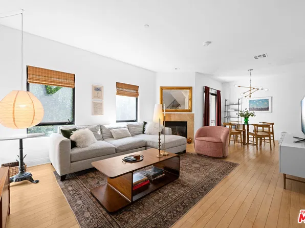 14322 Dickens St Unit 3, Sherman Oaks, CA 91423