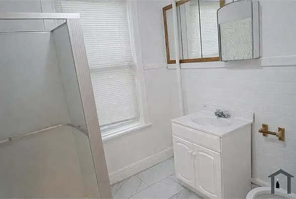 500 Washington Ave #1 — Photo 7