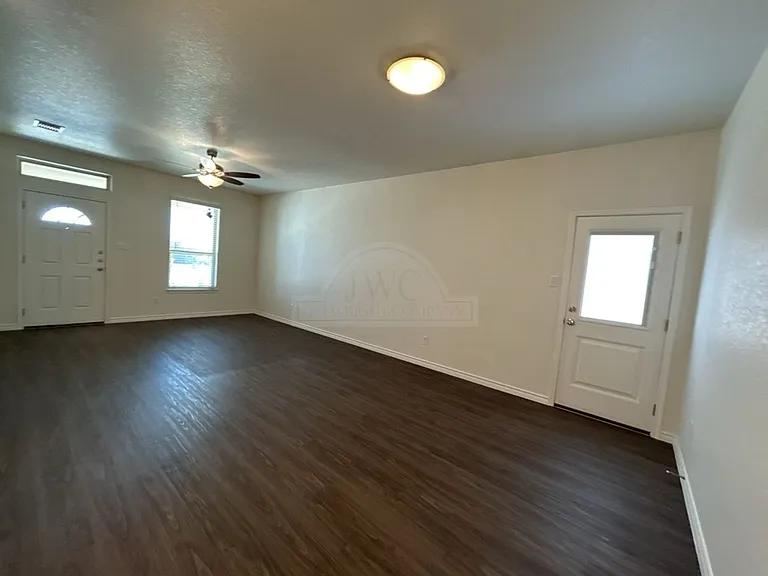5106 Rose Garden Loop — Photo 5