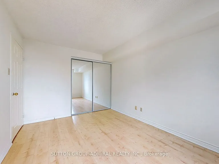736 Bay St #2001 — Photo 6