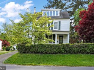 32 Oakland Ave, West Grove, PA 19390