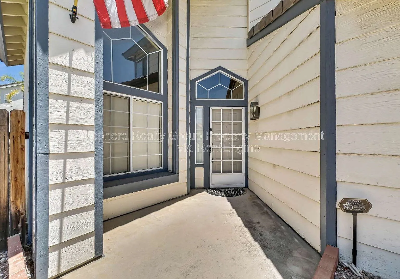 4 bed, 3.0 bath, 2131 sqft, $3,295 — Photo 2