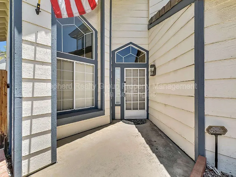 19944 Westerly Dr — Photo 2