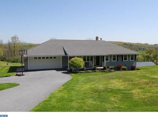 2331 Brownsville Rd, Robesonia, PA 19551