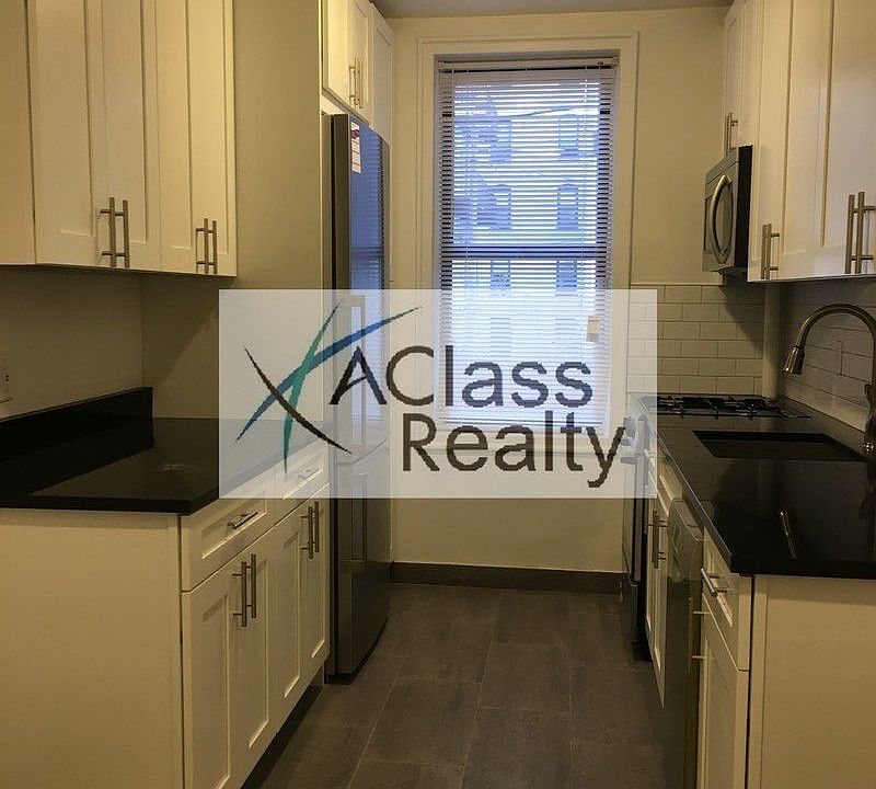 1st image of 3284 45th St APT 3A