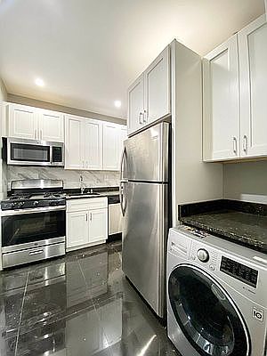 2nd image of 4308 Broadway #6E