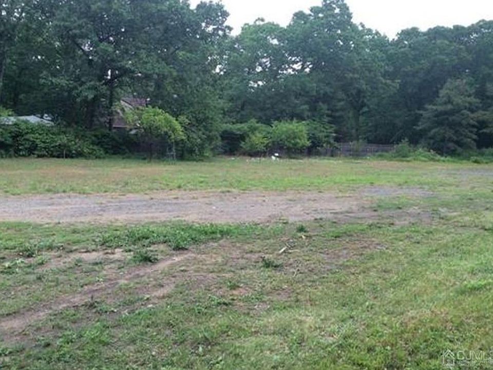 2nd image of 1212 Englishtown Rd