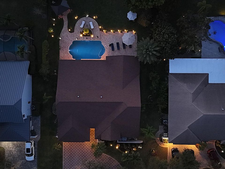 1st image of 5137 NW 49th Avenue