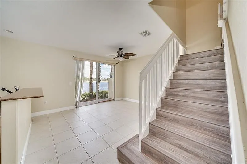 3 bed, 2.0 bath, 1550 sqft, $2,750 — Photo 2