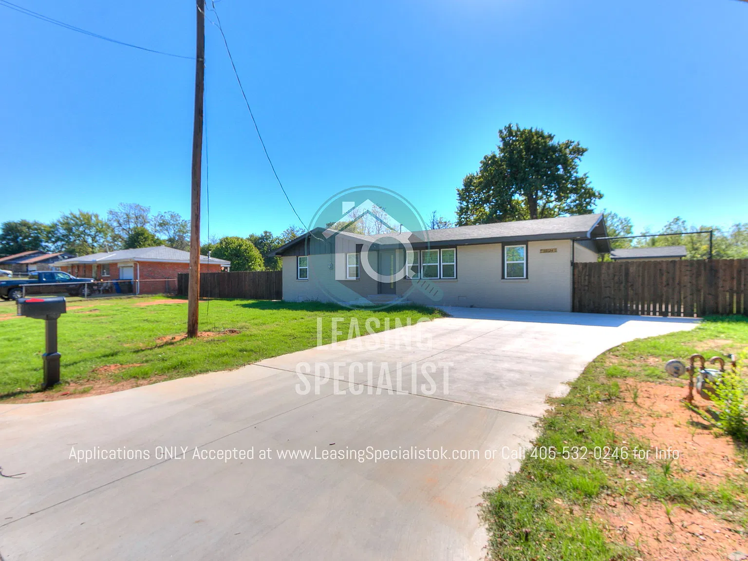 4 bed, 1572 sqft, $1,985 — Photo 2