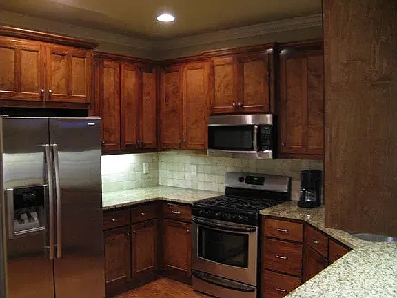 4 bed, 2854 sqft, $2,875 — Photo 2