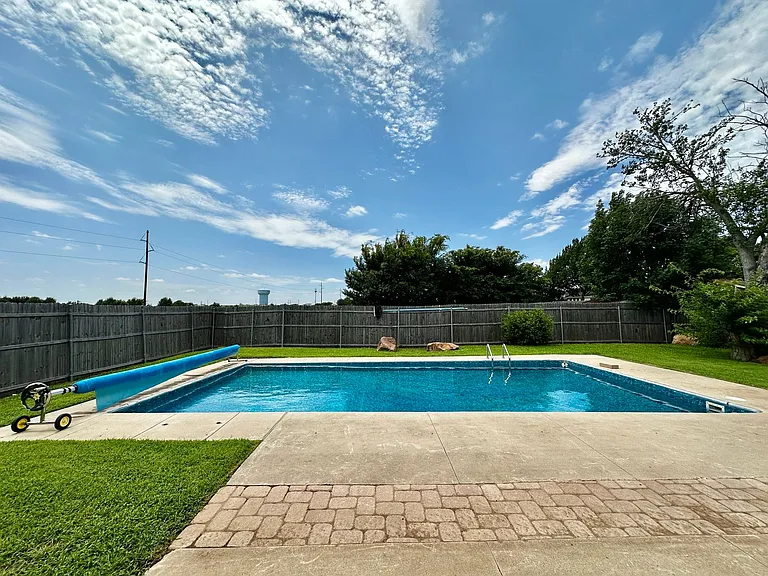 505 SW 77th St — Photo 36