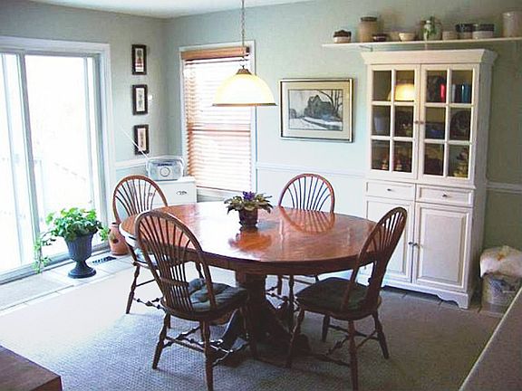 Breakfast Nook
