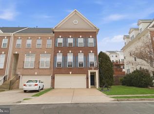 1511 Artillery Ter NE, Leesburg, VA 20176